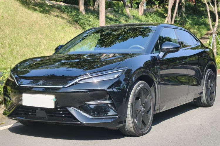 BYD SongL EV 2024 #2 BYD SongL EV 2024 car image #2