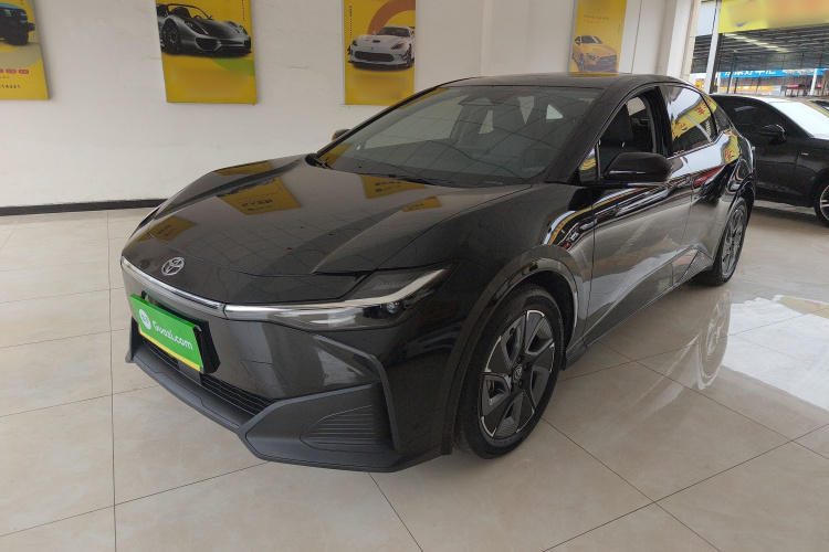 Toyota bZ3 2024 immagine di auto #2