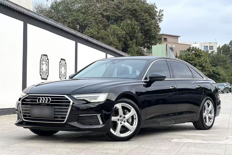 Audi A6L 2020 car image #2