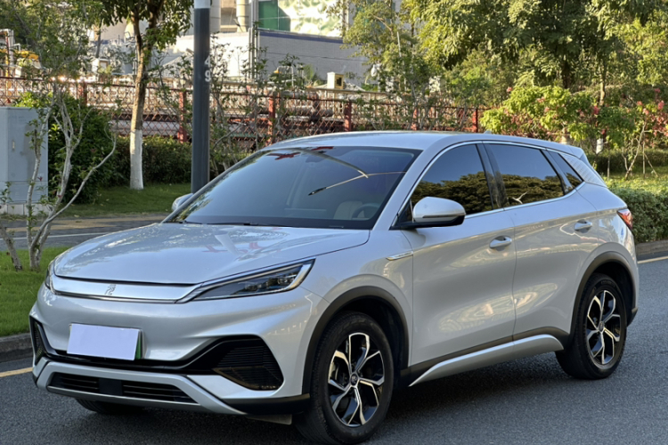 BYD Yuan 2022 #2 BYD Yuan 2022 immagine di auto #2