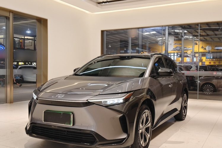 Toyota bZ4X 2023 #2 Toyota bZ4X 2023 immagine di auto #2