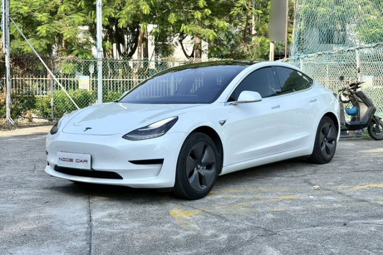 特斯拉 Model 3(进口) 2019 汽车图片 #2