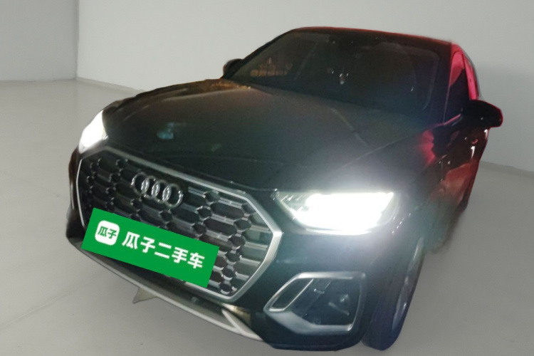 Audi Q5L Sportback 2021 car image #2