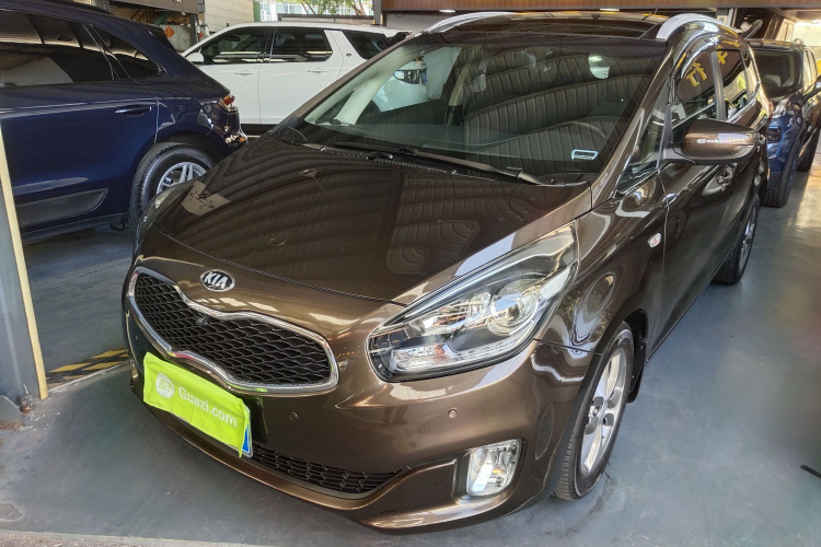 Kia Carens 2015 immagine di auto #2