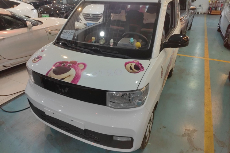 Wuling Hongguang MINI EV 2025 car image #2