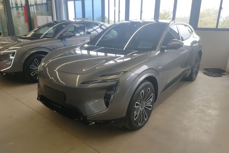 Avatr 07 2024 #2 Avatr 07 2024 car image #2