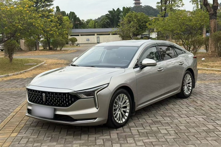2020 car image #2