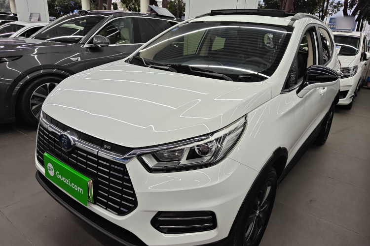 BYD Yuan 2019 car image #2