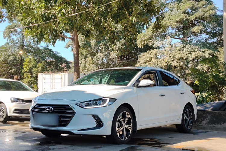 Hyundai Elantra AD 2018 car image #2
