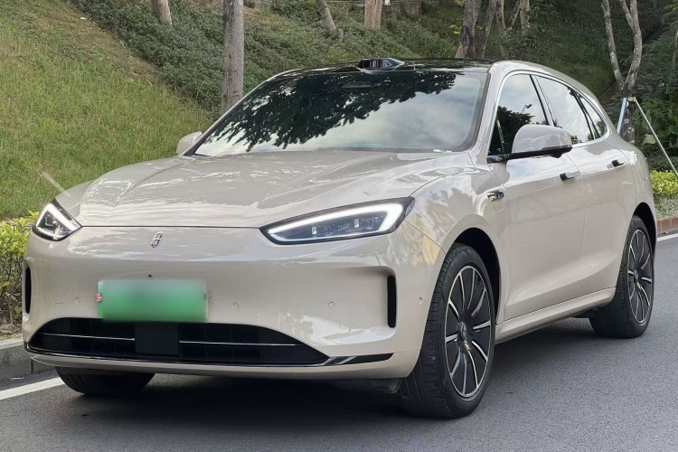 2023 car image #2
