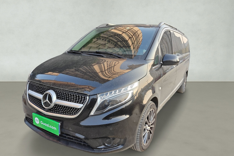 奔驰 威霆 2017 汽车图片 #2