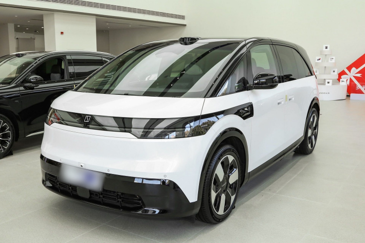 Zeekr MIX 2024 صورة سيارة #2