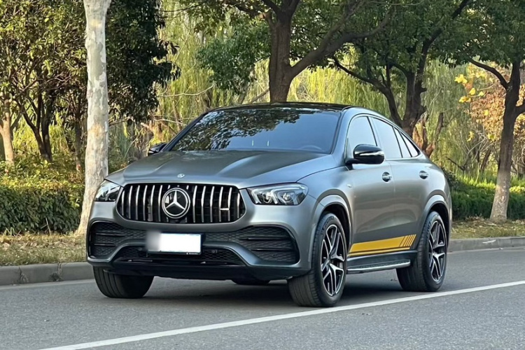 Mercedes-Benz GLE Coupe AMG 2020 car image #2