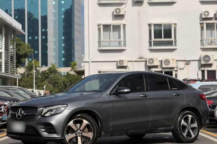 Mercedes-Benz GLC Coupe 2019 #2 Mercedes-Benz GLC Coupe 2019 car image #2