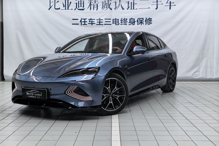 BYD Seal 2025 car image #2