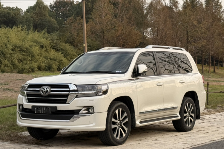 Toyota 2019 #2 Toyota 2019 image de voiture #2