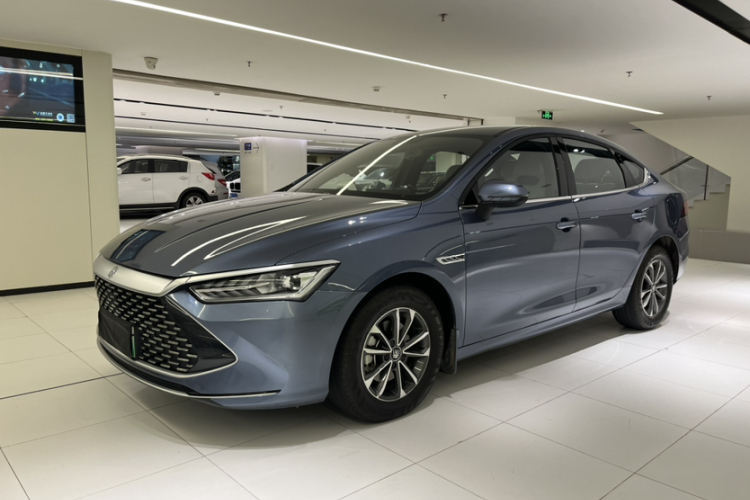 BYD Qin Plus 2024 car image #2
