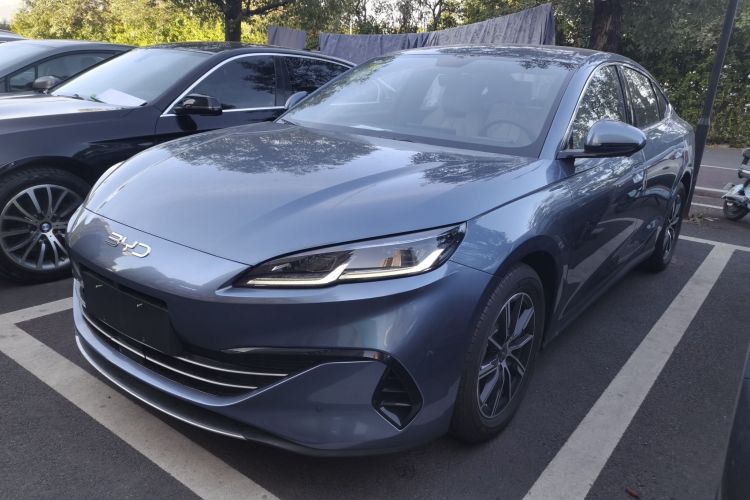 BYD Seal 06 New Energy 2025 #2 BYD Seal 06 New Energy 2025 car image #2