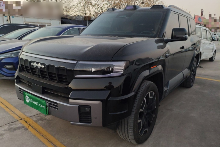 FangChengBao Leopard 8 2024 #2 FangChengBao Leopard 8 2024 car image #2