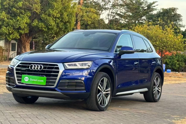 Audi Q5L 2019 car image #2