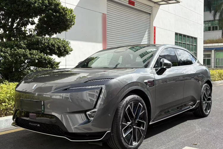 阿维塔 阿维塔11 2024 汽车图片 #2