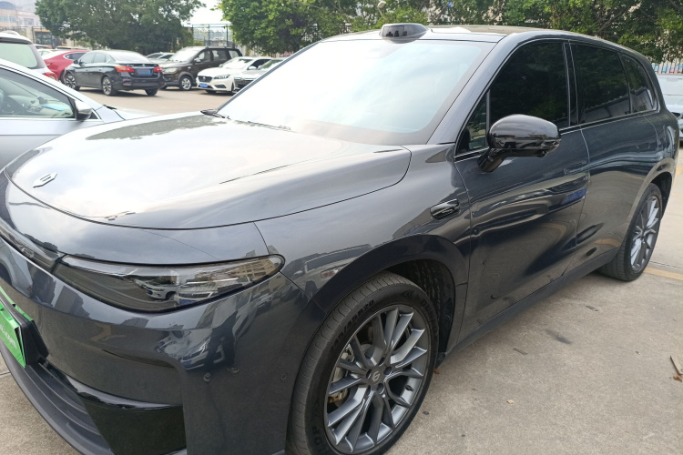 零跑汽车 零跑C10 2024 汽车图片 #2