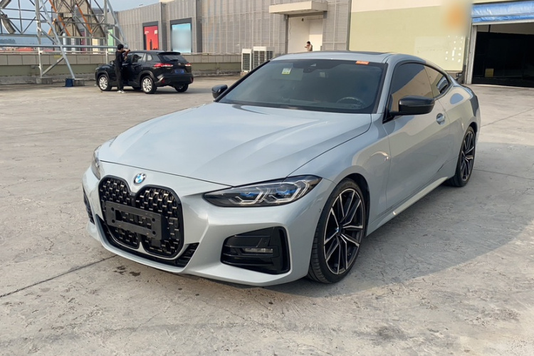 BMW 4 Series 2023 car image #2