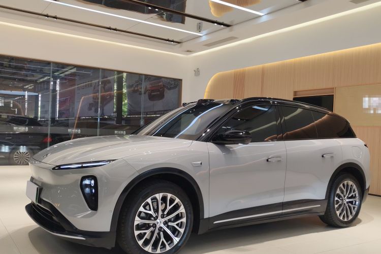 NIO ES6 2024 صورة سيارة #2