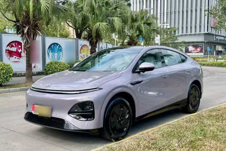 Xpeng G6 2025 صورة سيارة #2