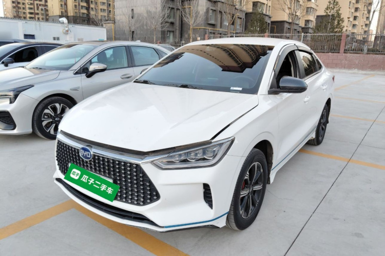 BYD e3 2020 #2 BYD e3 2020 car image #2