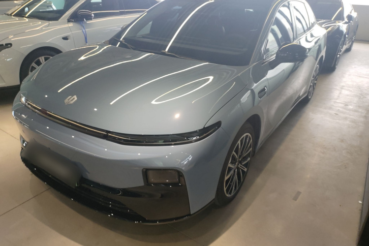 零跑汽车 零跑B01 2025 汽车图片 #2