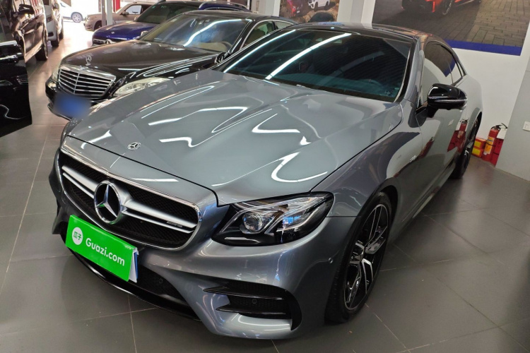 Mercedes-Benz E AMG 2021 صورة سيارة #2