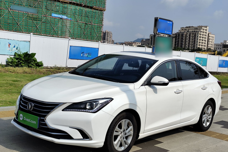 Changan Eado 2019 image de voiture #2