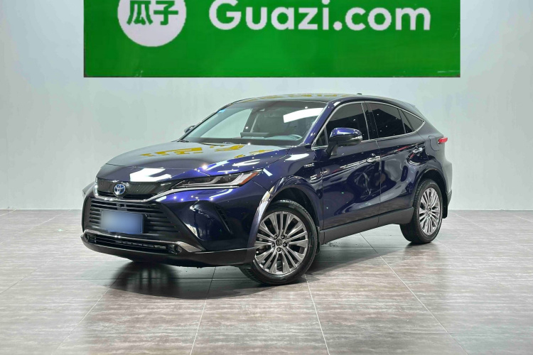 Toyota Harrier 2023 car image #2