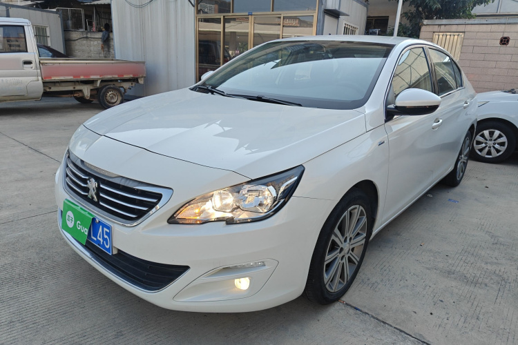 Peugeot 408 2018 car image #2