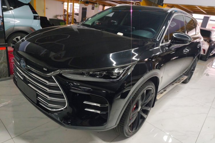 BYD Tang New Energy 2018 car image #2
