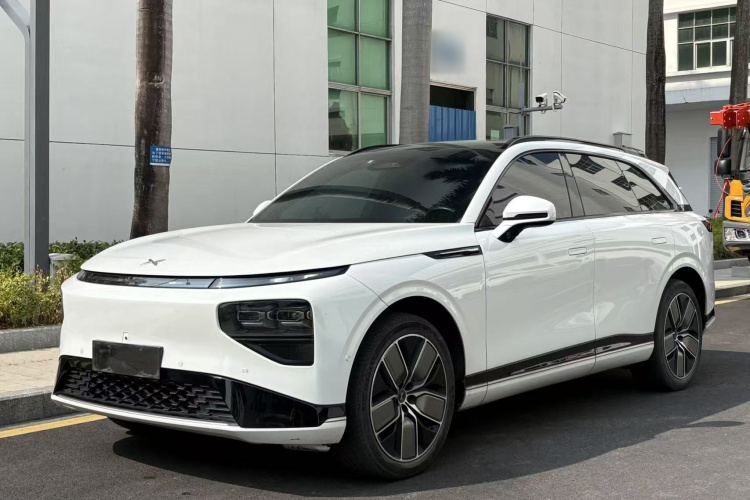 Xpeng G9 2022 #2 Xpeng G9 2022 immagine di auto #2