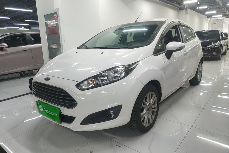 Ford Fiesta 2016 car image #2