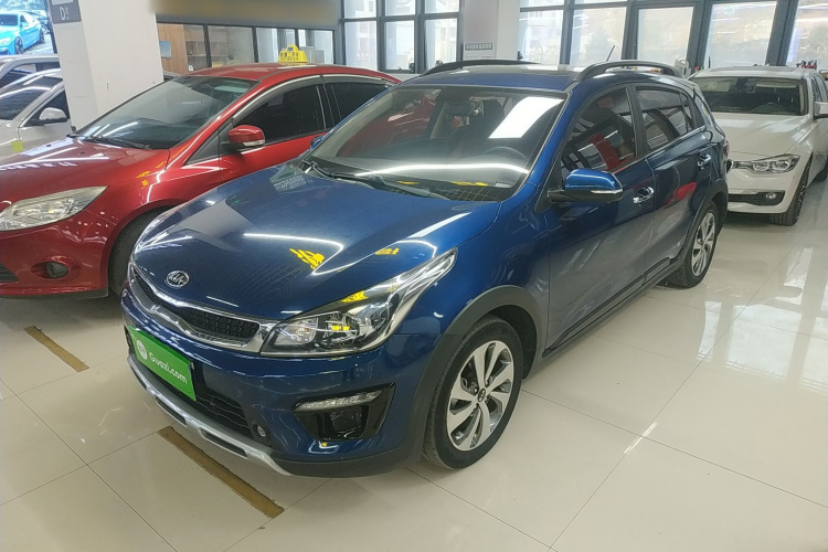 Kia Rio Cross 2019 صورة سيارة #2