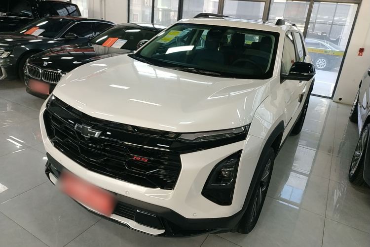 Chevrolet Equinox Plus 2025 car image #2