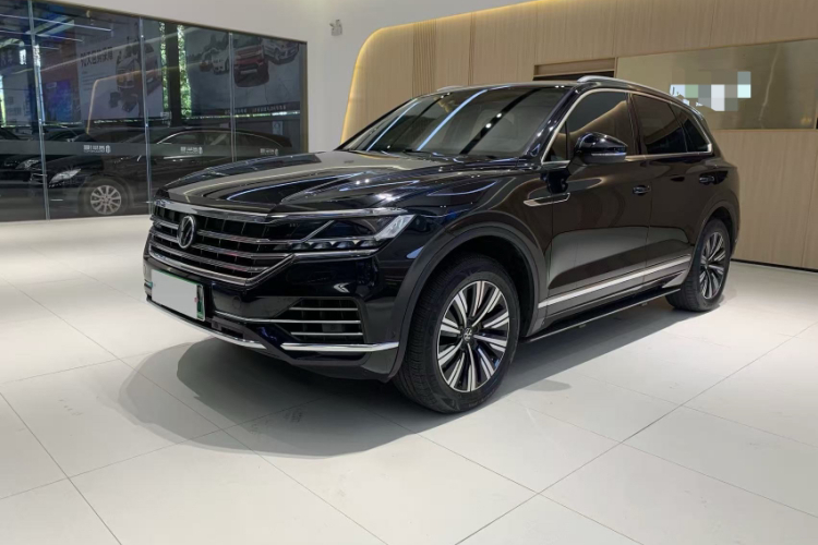 Volkswagen Touareg New Energy 2021 car image #2