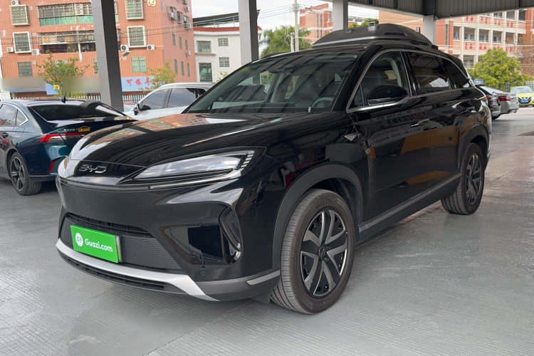 BYD Sea Lion 07 DM-i 2025 car image #2