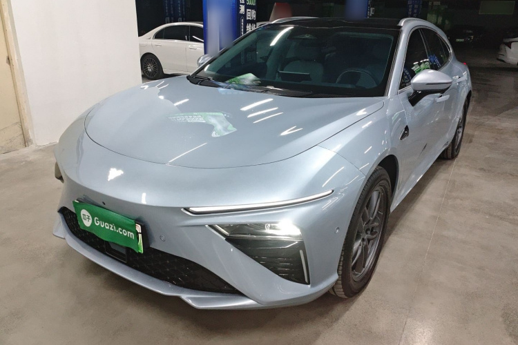 哪吒汽车 哪吒S猎装 2025 汽车图片 #2