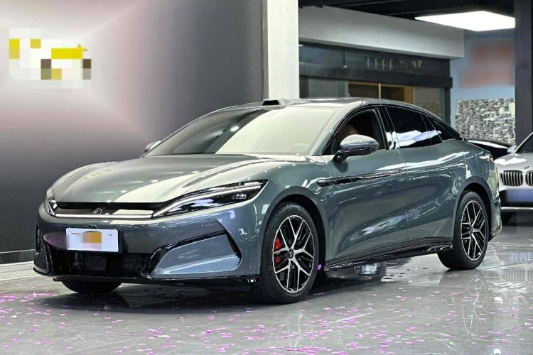 BYD HanL 2025 car image #2