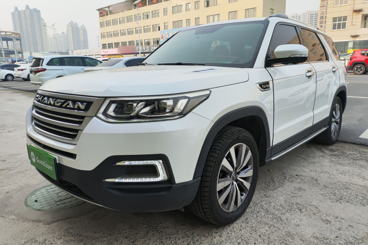 Changan CS95 2018 car image #2