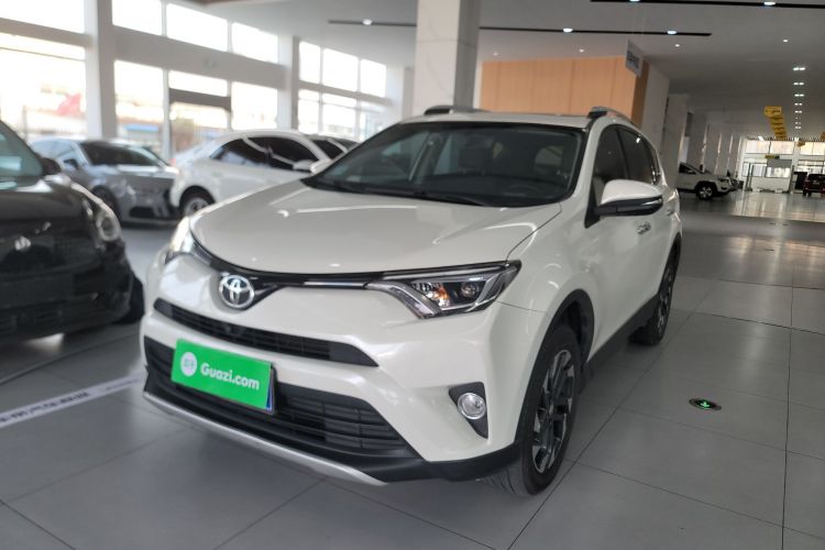 RAV4荣放 2017 汽车图片 #2
