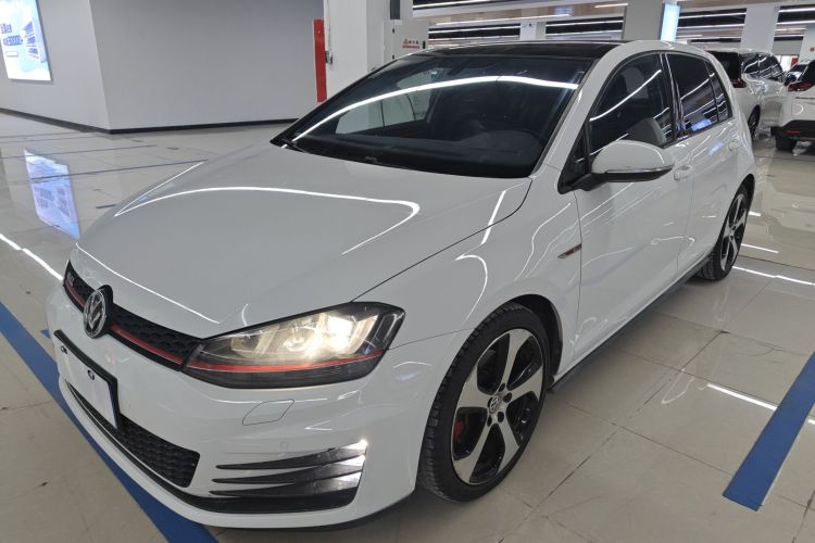 Volkswagen GolfGTI 2016 car image #2