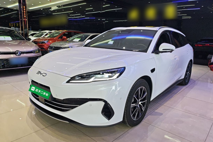 BYD Seal 06 DM-i 2025 #2 BYD Seal 06 DM-i 2025 immagine di auto #2