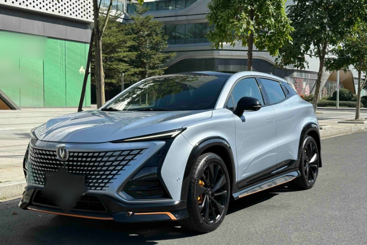 Changan UNI-T 2021 car image #2