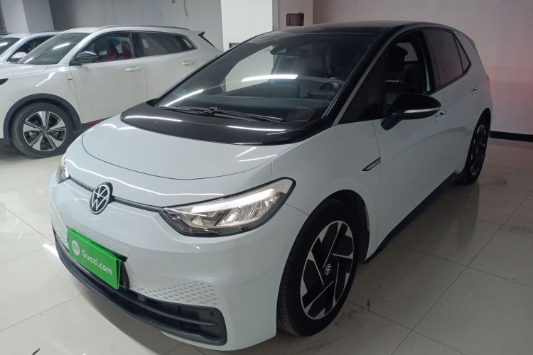 Volkswagen ID.3 2023 #2 Volkswagen ID.3 2023 car image #2